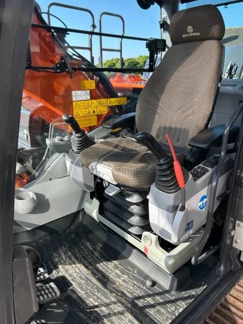 Hitachi ZAXIS 250LCN-6