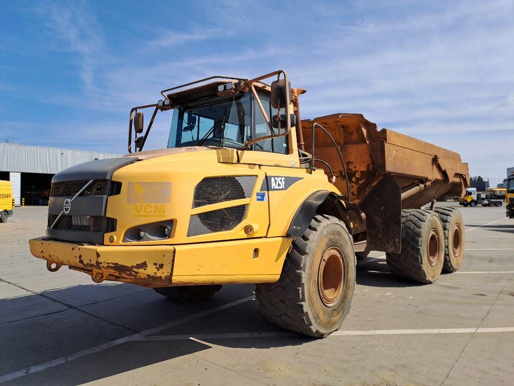 Volvo A 25 F