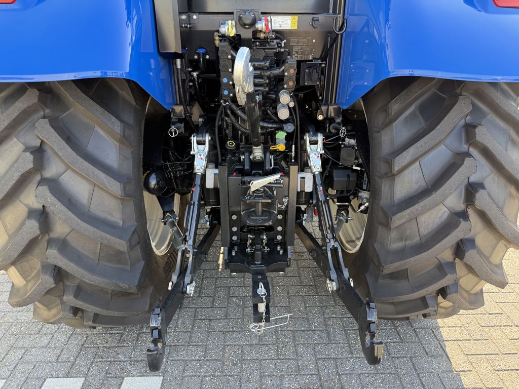 New Holland T6.180 AC Stage V