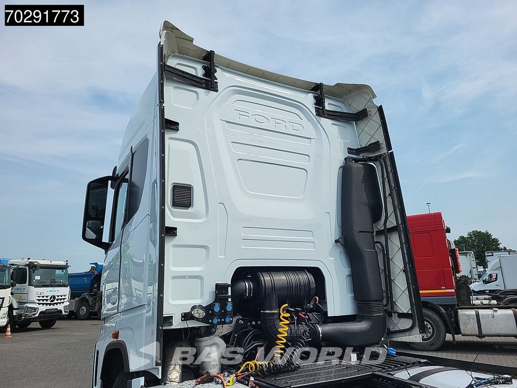 Ford F-Max 500 4X2 Retarder 2xTanks Standklima Navi Euro 6