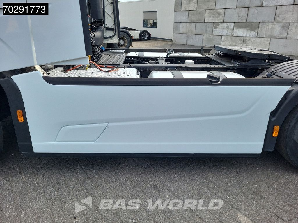 Ford F-Max 500 4X2 Retarder 2xTanks Standklima Navi Euro 6