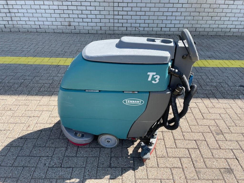 Tennant T 3