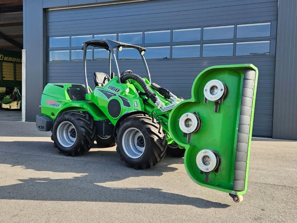 Avant 860i TDL mini-shovel