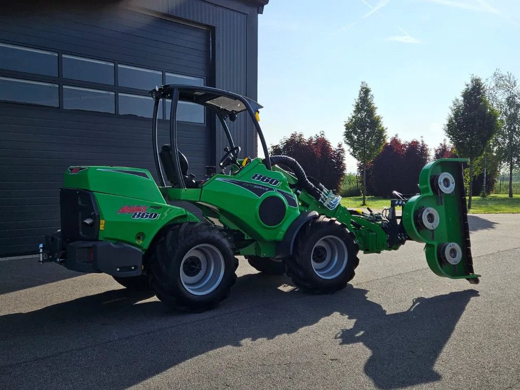 Avant 860i TDL mini-shovel