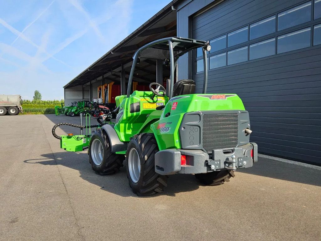 Avant 860i TDL mini-shovel