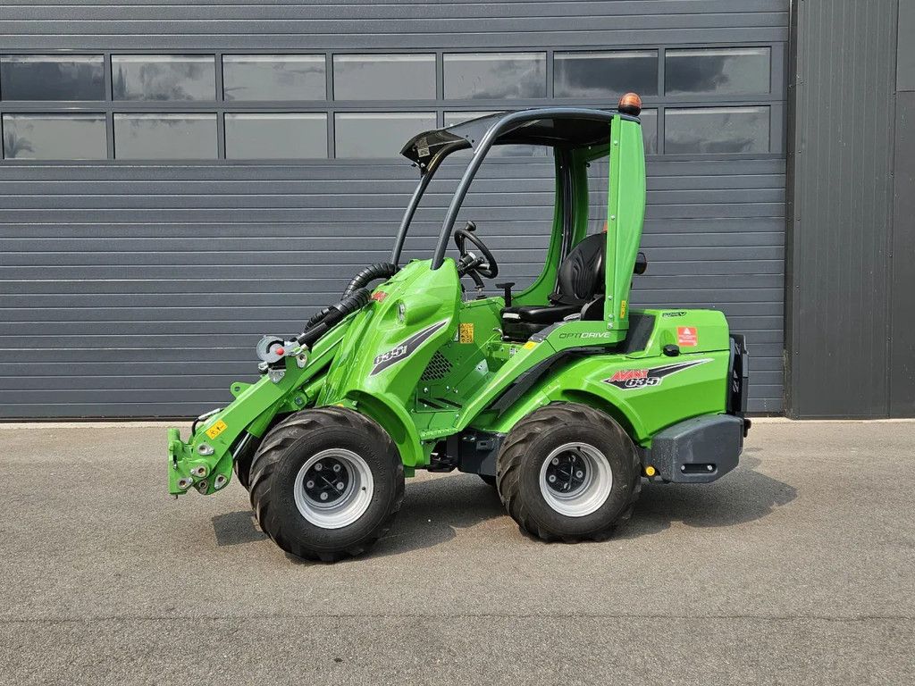 Avant 635i Rental mini-shovel