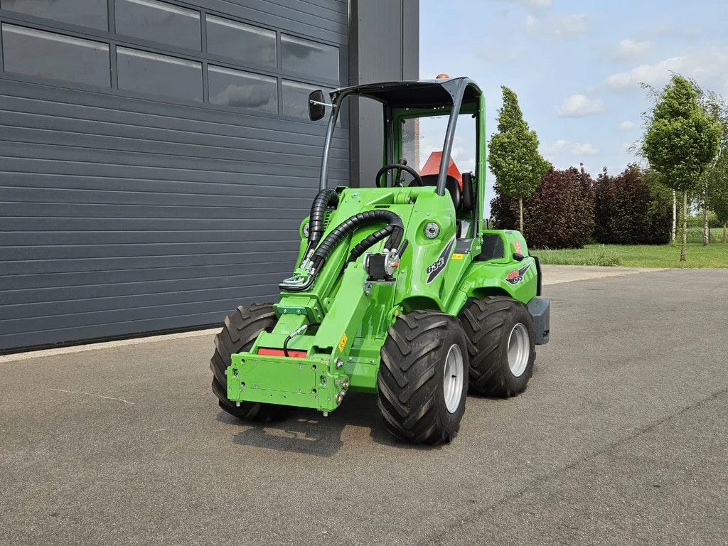 Avant 635i Rental mini-shovel