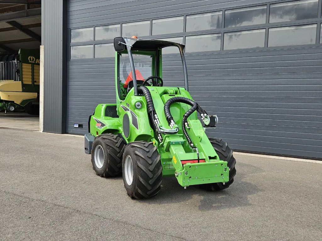 Avant 635i Rental mini-shovel