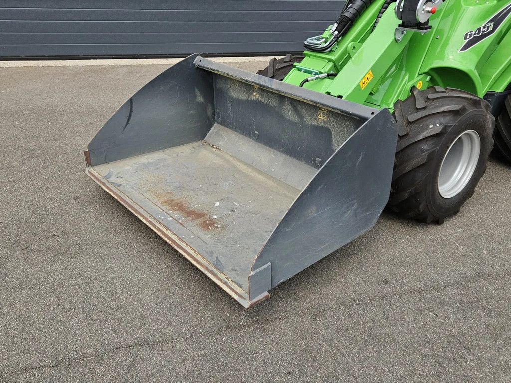 Avant xvieuw 135cm Grondbak