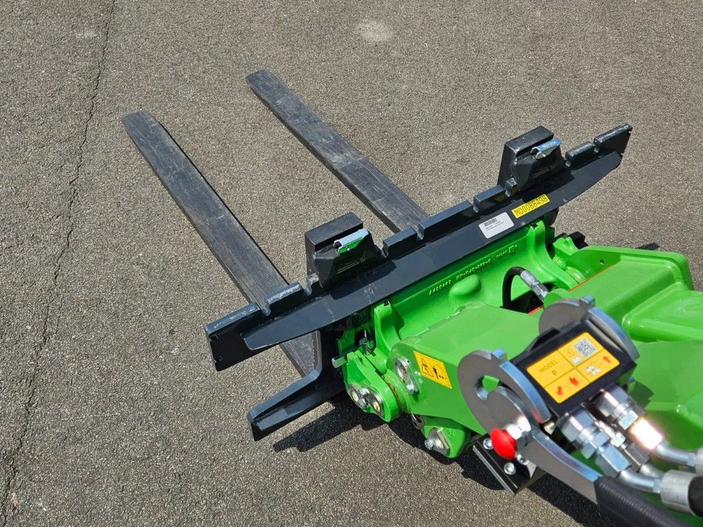 Avant XHD120 CM Palletvork
