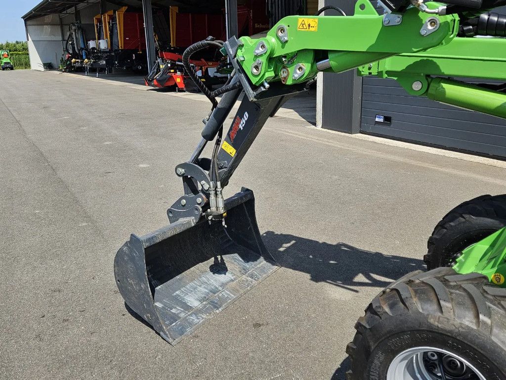 Avant 150 Vaste minigraafarm