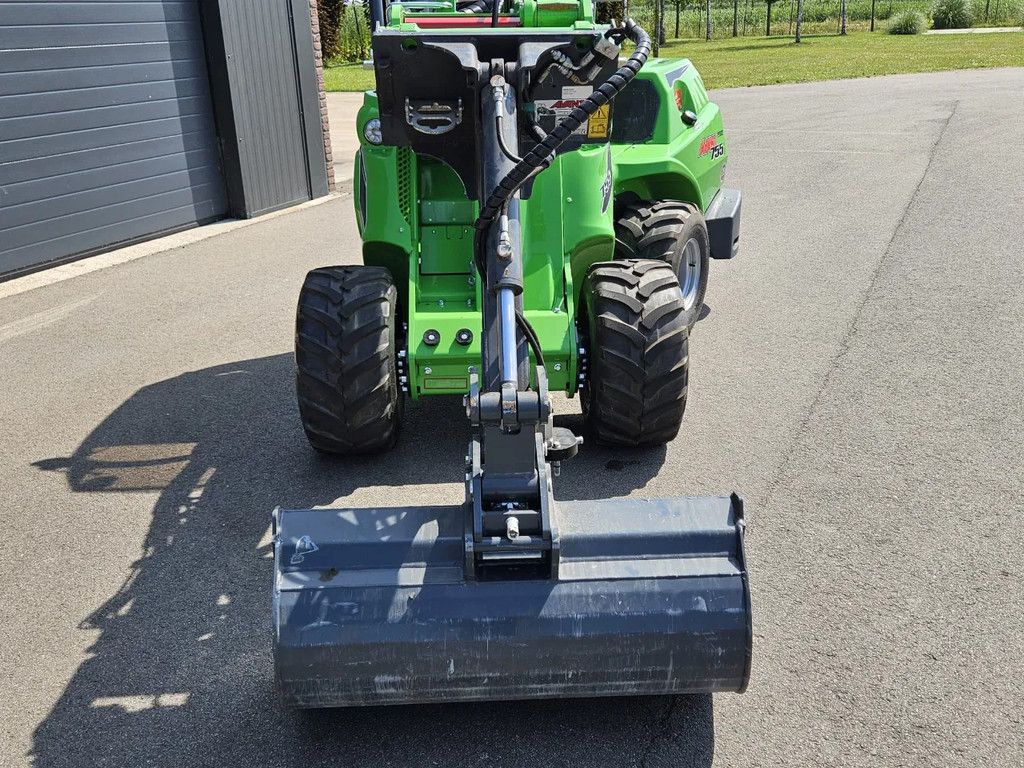 Avant 150 Vaste minigraafarm