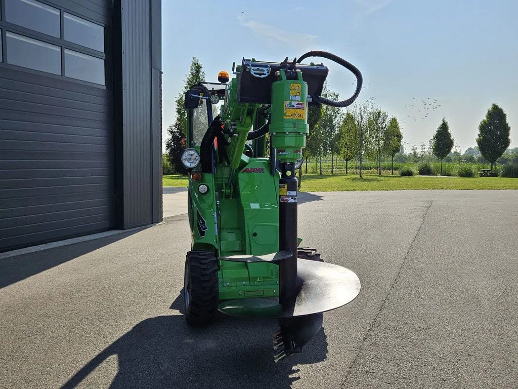 Avant XHD 72 Boorinstallatie met grondboor 900mm