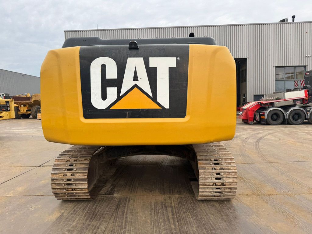 Caterpillar 329ELN