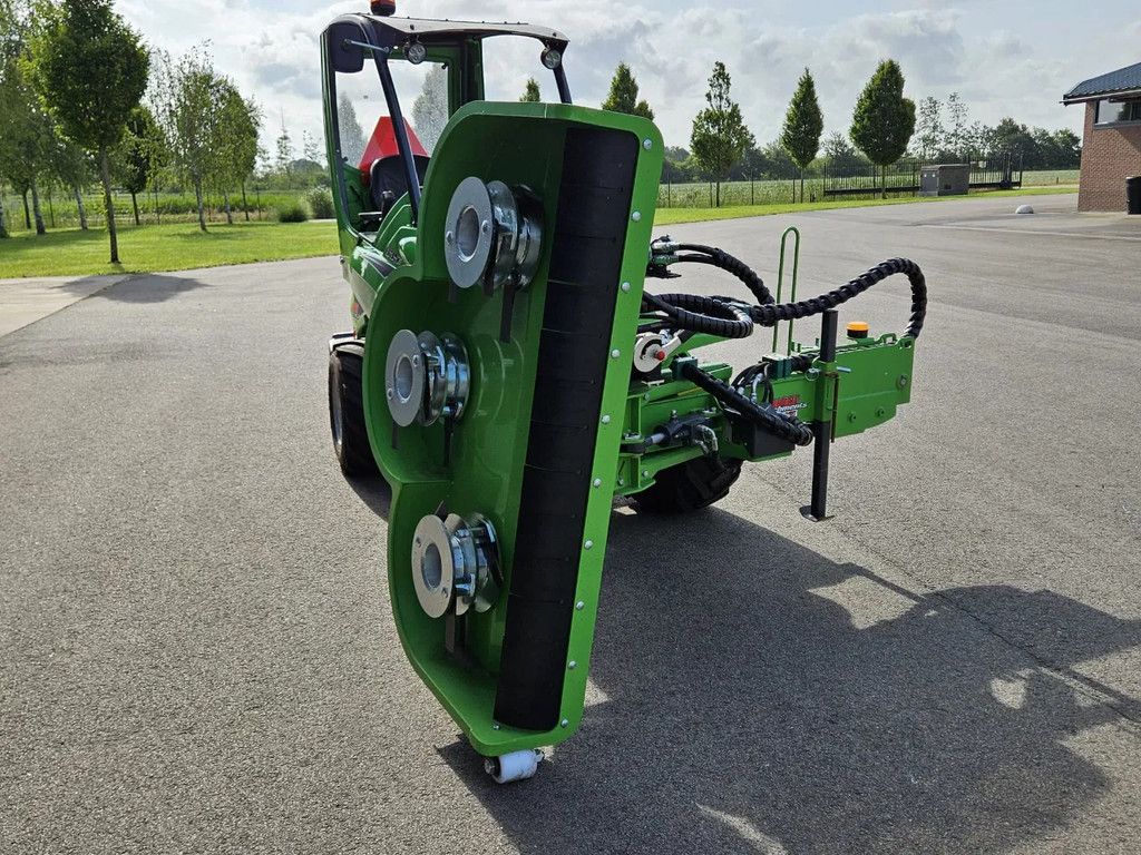 Avant S30 Roterende heggensnoeier met hydraulische arm