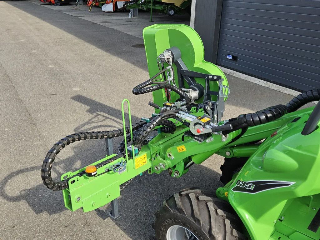 Avant S30 Roterende heggensnoeier met hydraulische arm