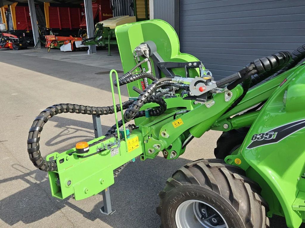 Avant S30 Roterende heggensnoeier met hydraulische arm