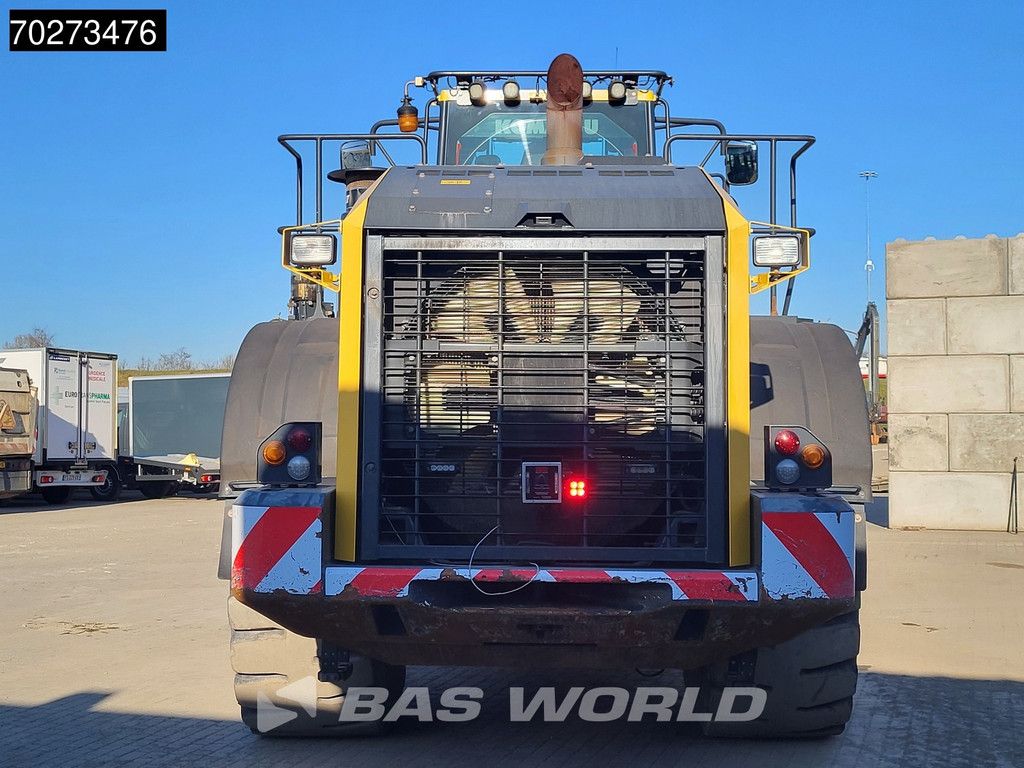 Komatsu WA500-8