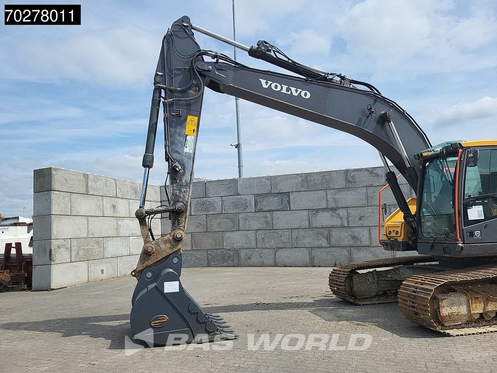 Volvo EC220 E L