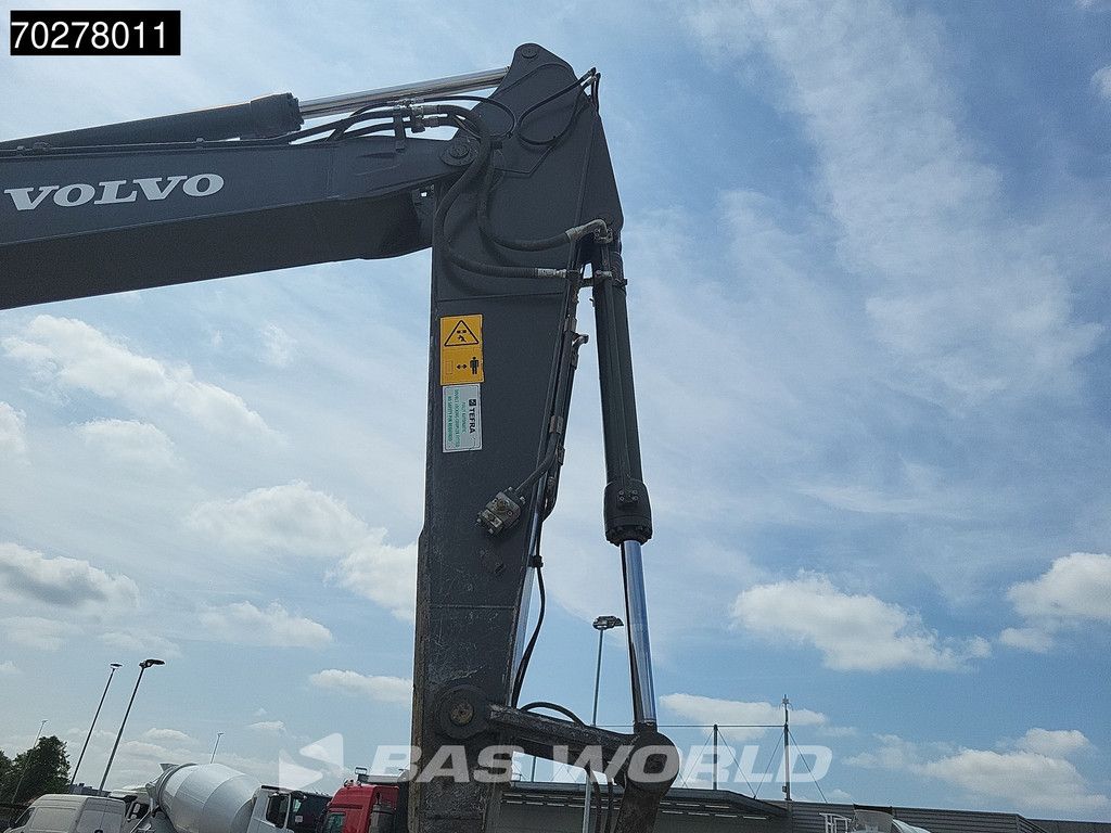 Volvo EC220 E L
