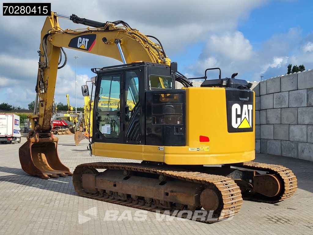Caterpillar 325 F L