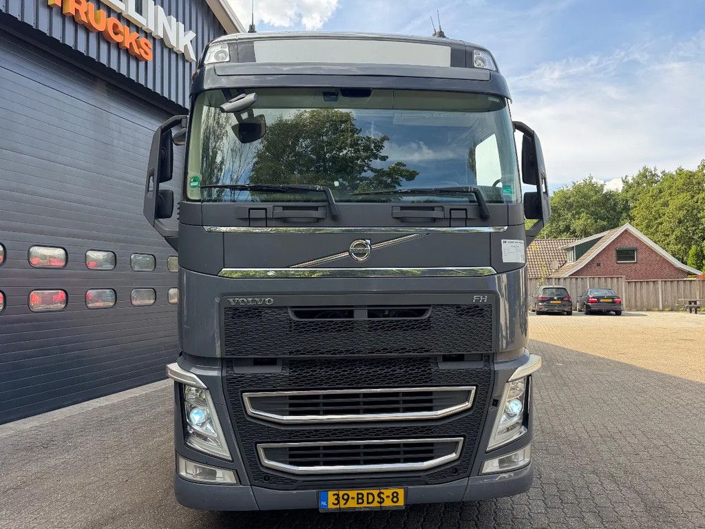Volvo FH 460 Globetrotter XL I-Park Cool 2x tank VEB+ NL Truck