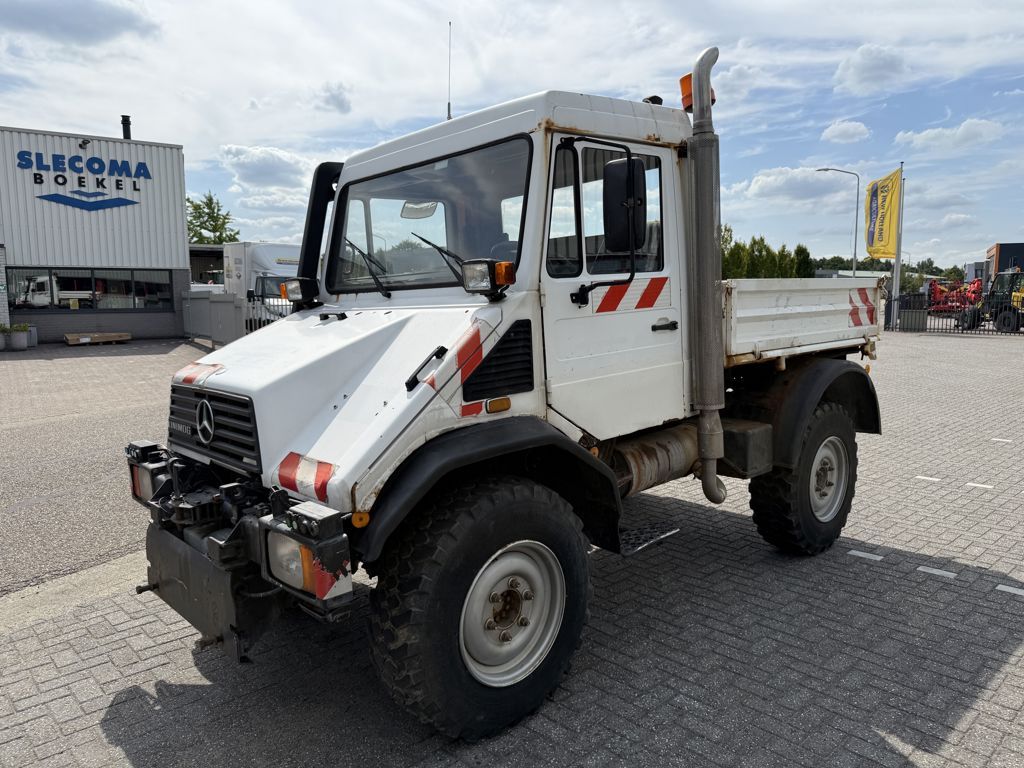 Mercedes Benz (Unimog) Unimog U418/10
