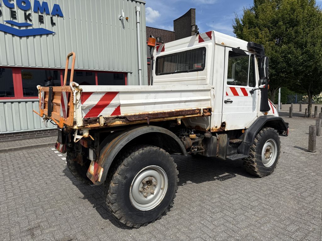 Mercedes Benz (Unimog) Unimog U418/10