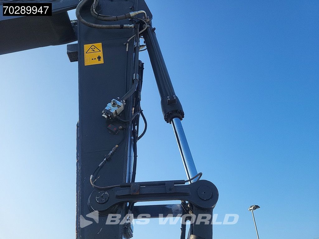 Volvo EC220 E L LEICA GPS - STEELWRIST