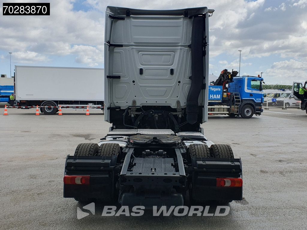 Mercedes Actros 1842 4X2 Mega GigaSpace Retarder Mirrorcam