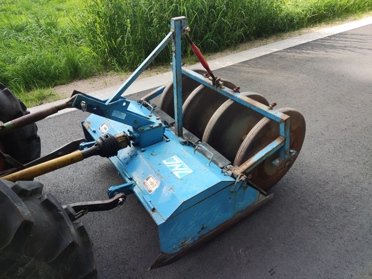 JNC frees (werkbreedte 115 cm., incl. veurendrukker, etc,)