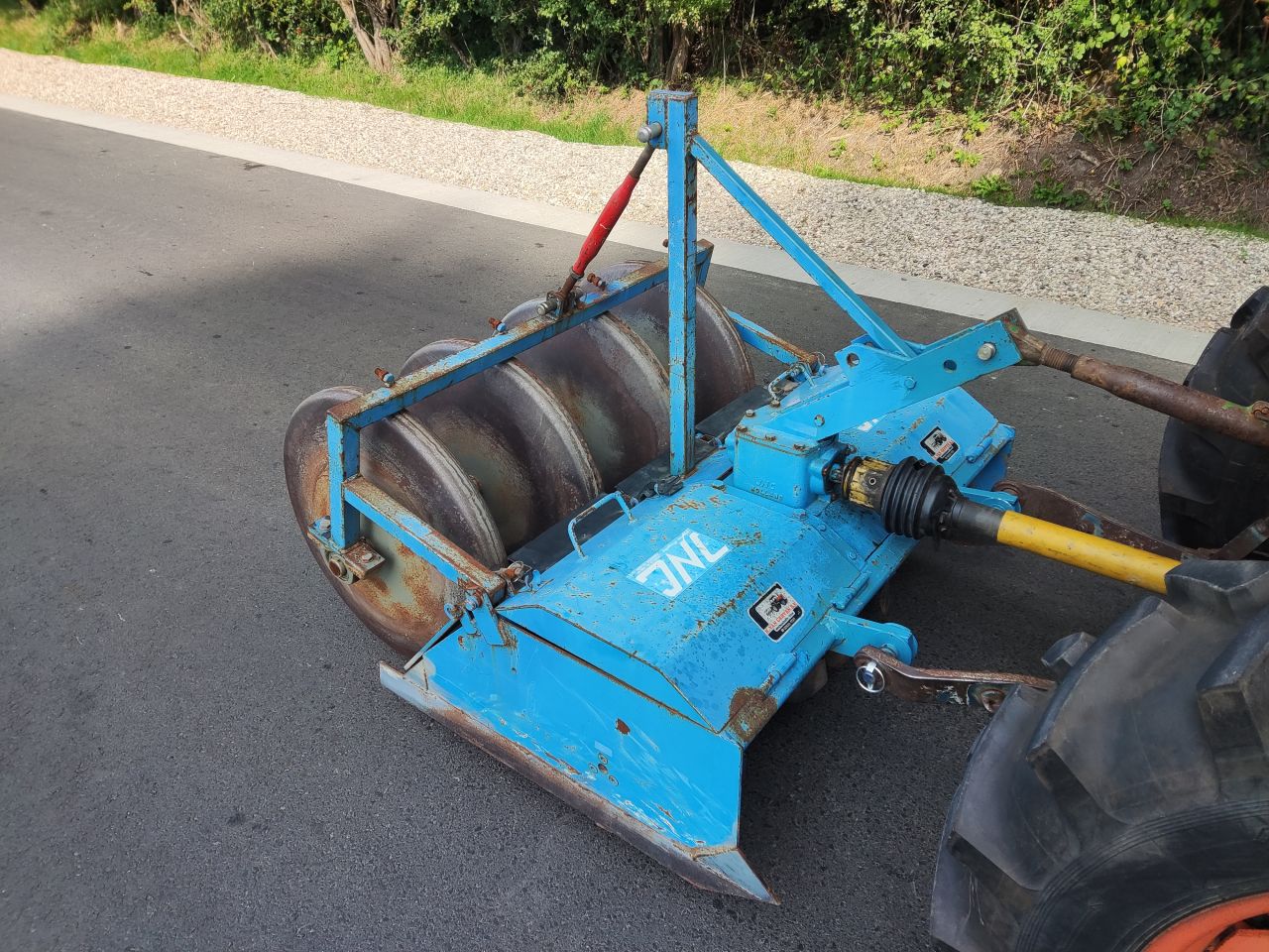 JNC frees (werkbreedte 115 cm., incl. veurendrukker, etc,)