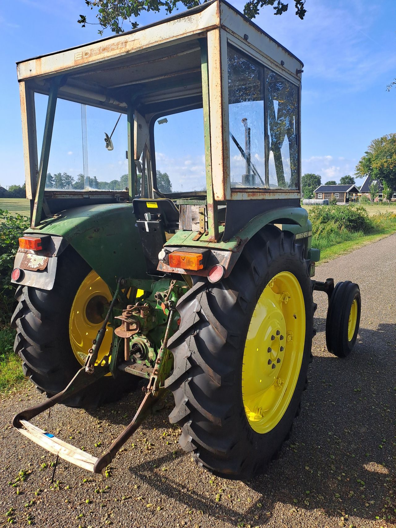 John Deere 1030