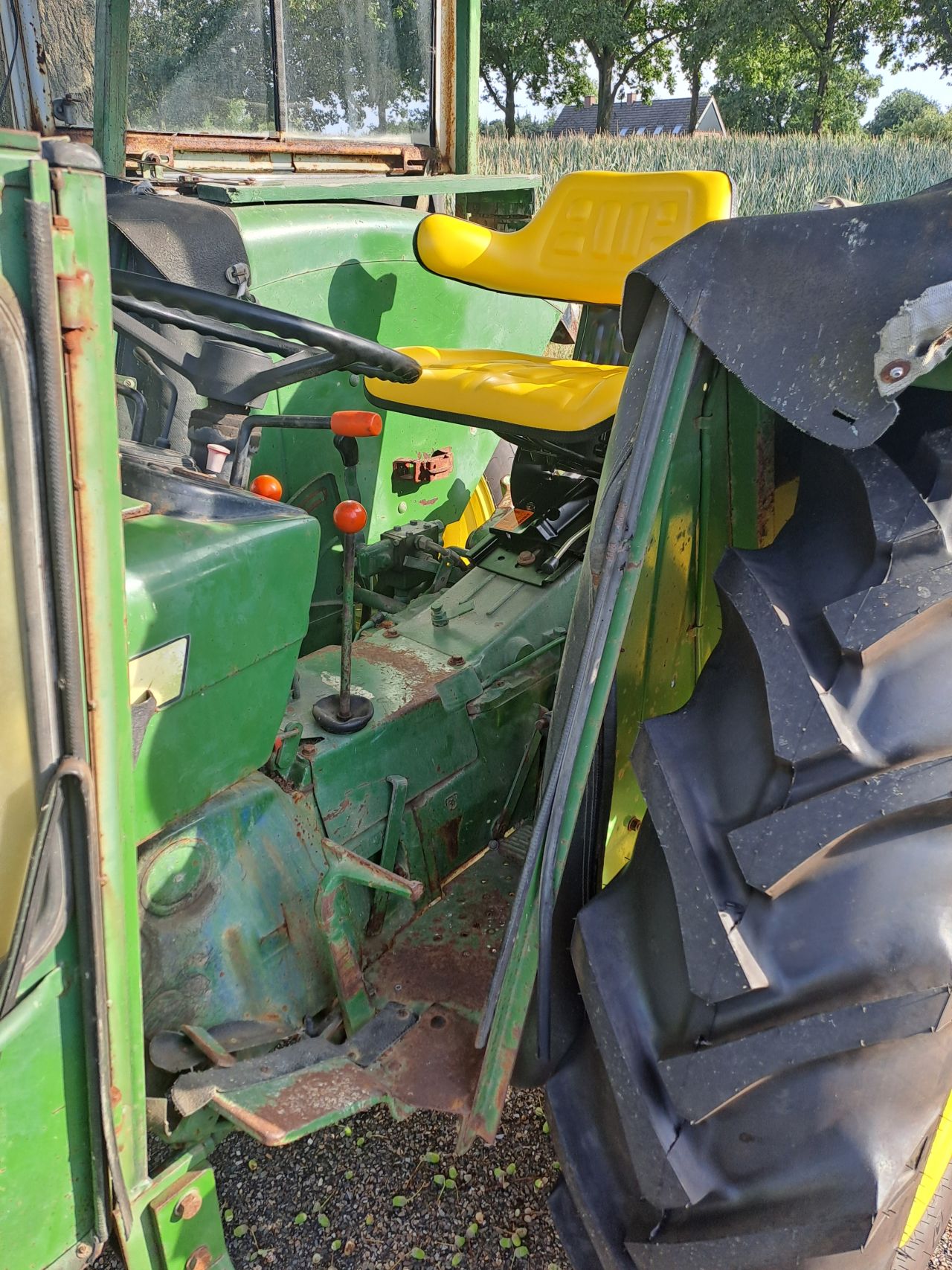 John Deere 1030
