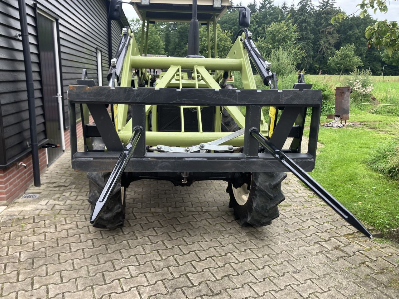 Grondbak euro aansluiting frontlader 160 cm Palletvork voorlader