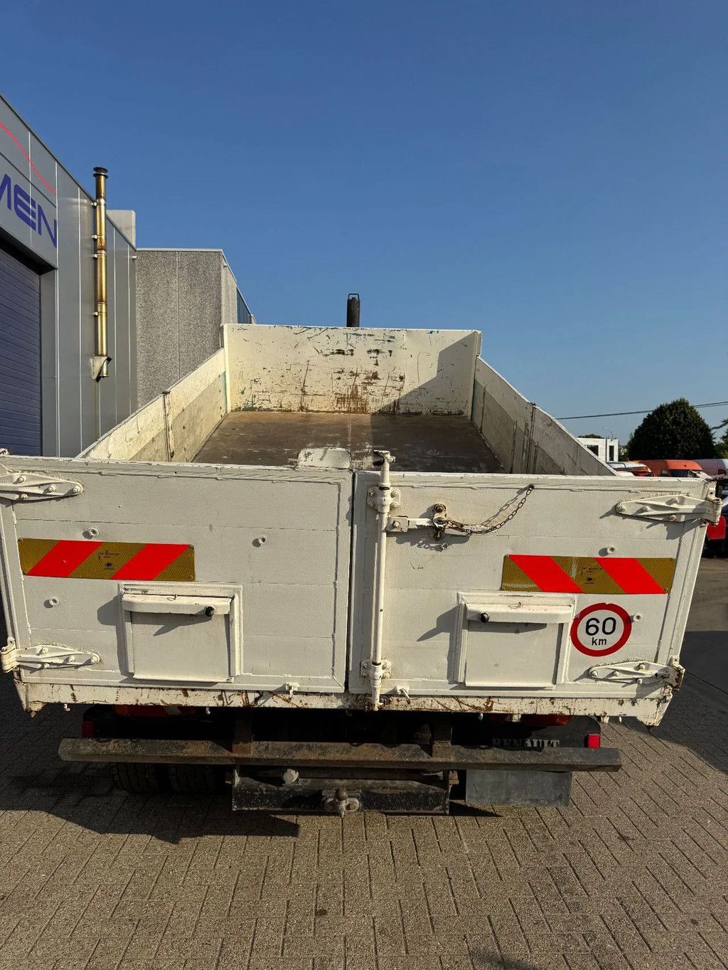 Renault Midlum 150 **BELGIAN TRUCK-MANUAL PUMP-CAMION BELGE**