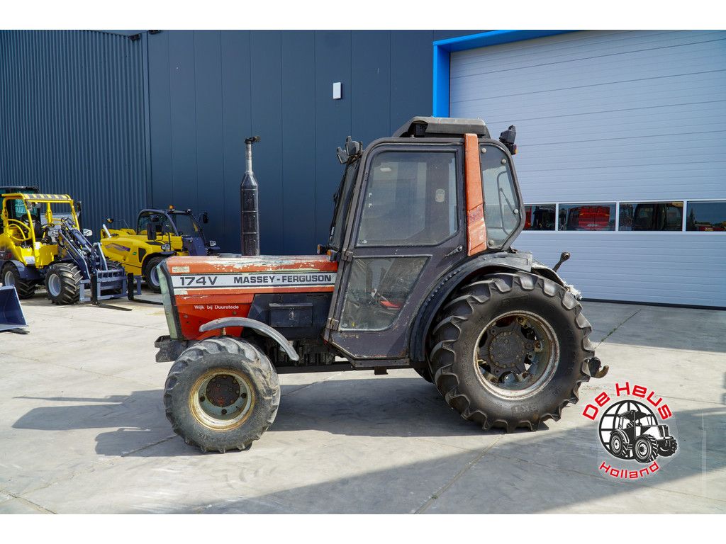 Massey Ferguson 174 V