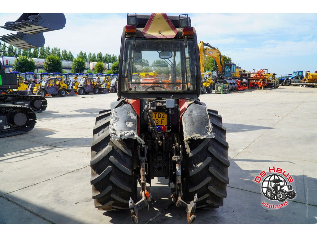 Massey Ferguson 174 V