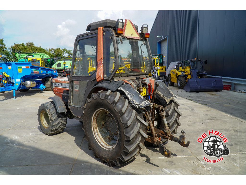 Massey Ferguson 174 V