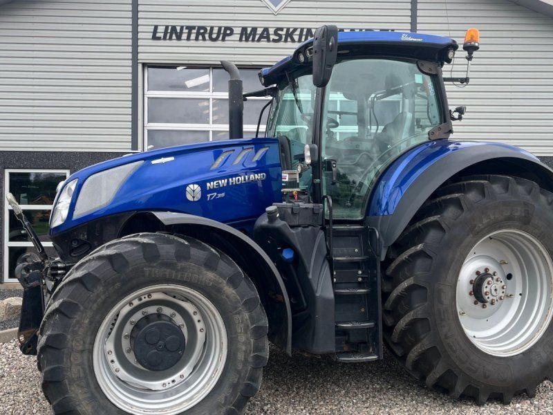 New Holland T7.315 Auto Command BluePower med frontlift