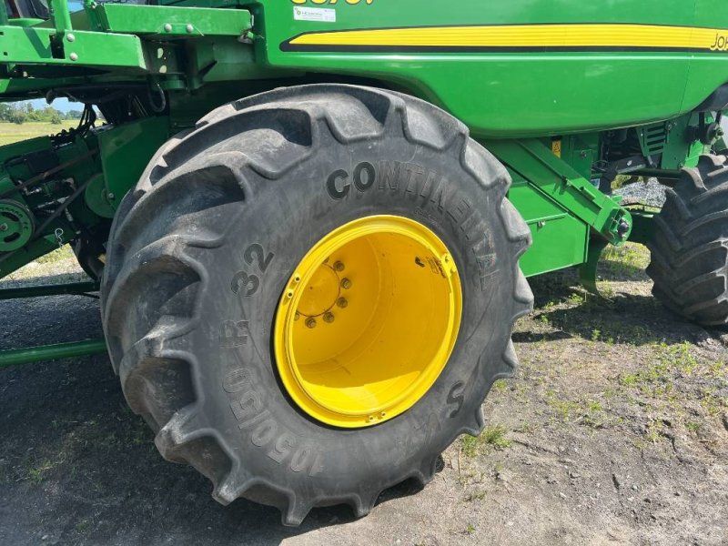 John Deere C 670 I