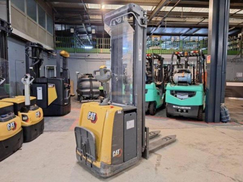 Caterpillar NSV16P