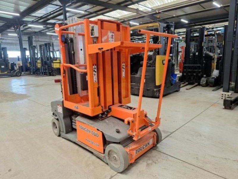 JLG Toucan Duo
