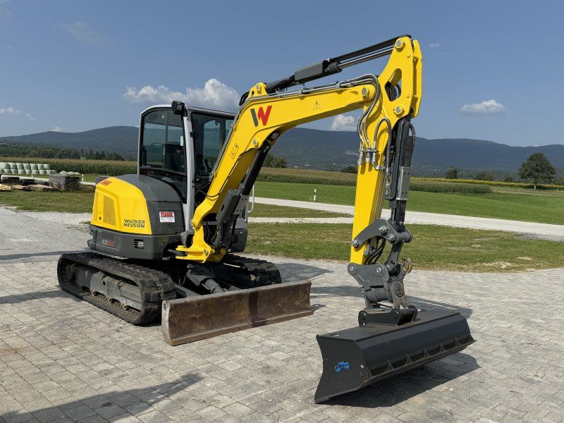 Wacker Neuson EZ 50 mit Powertilt