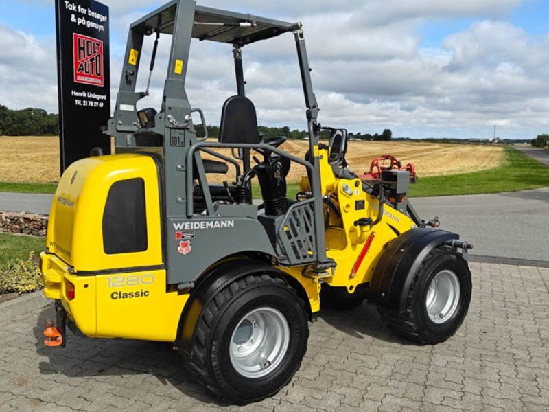 Weidemann 1280 med lavt tårn