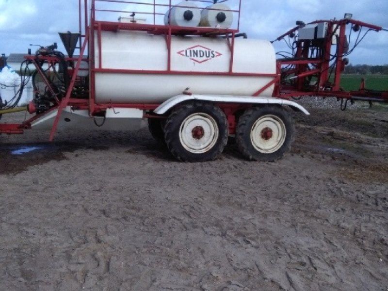 5200 24 mtr. 5200 liter + 300 liter ren vand