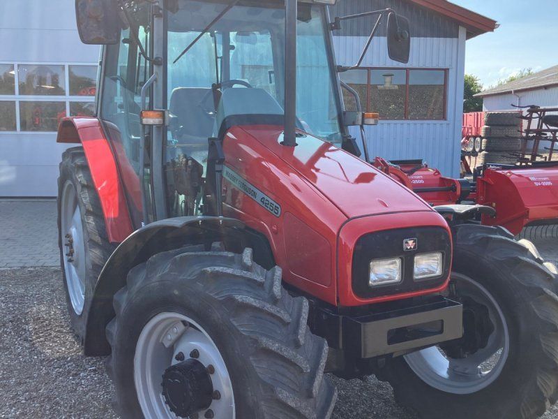 Massey Ferguson 4255 med læsser 4255