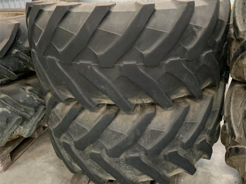 AP 600/65R28