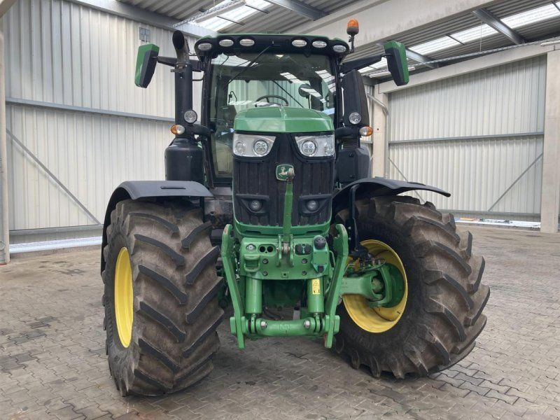 John Deere 6250R