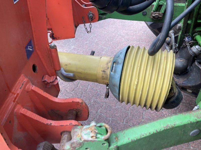 Kuhn GMD 883